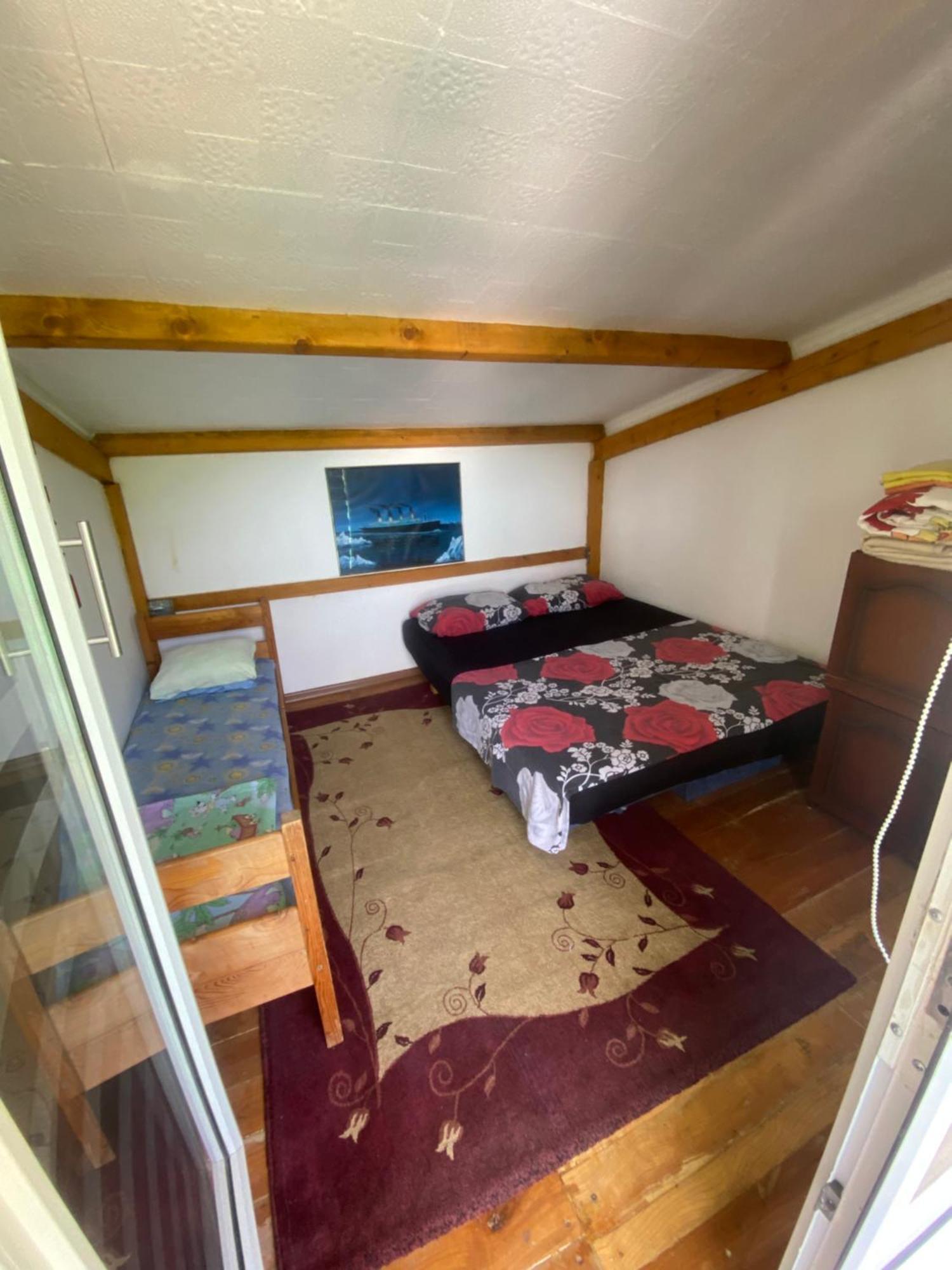 Lake House Jablanica Luaran gambar